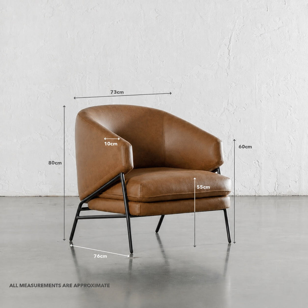 PILOTI ESSEN ARMCHAIR  |  DAKOTA SADDLE TAN