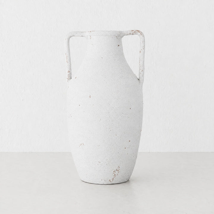PIMONTE URN  |  29CM + 37CM  |  WHITE TERRACOTTA