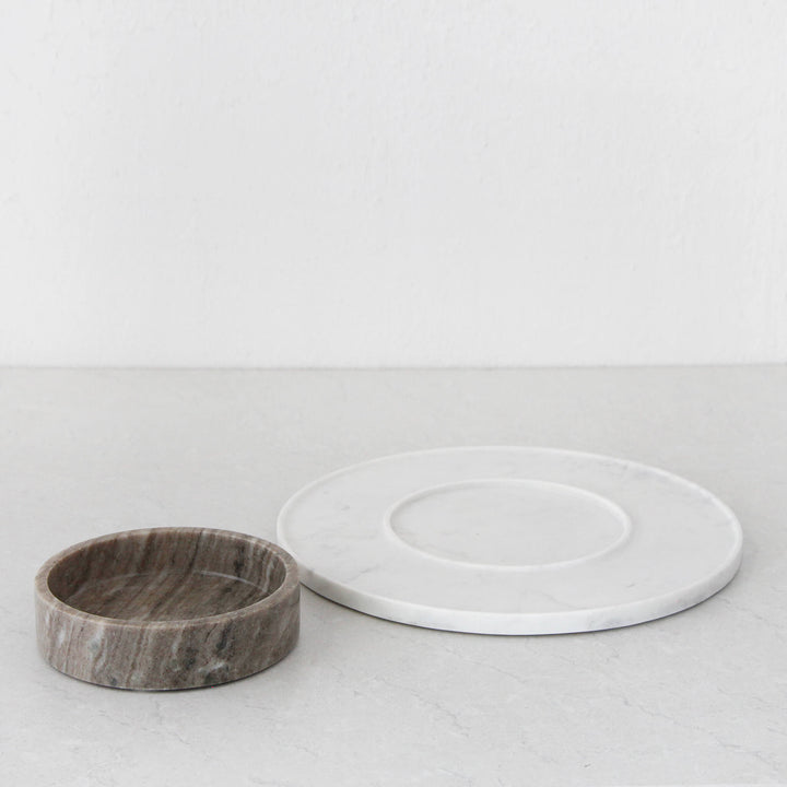 NIDO ROUND DIP GRAZING PLATTER SET  |   WHITE + FAWN MARBLE