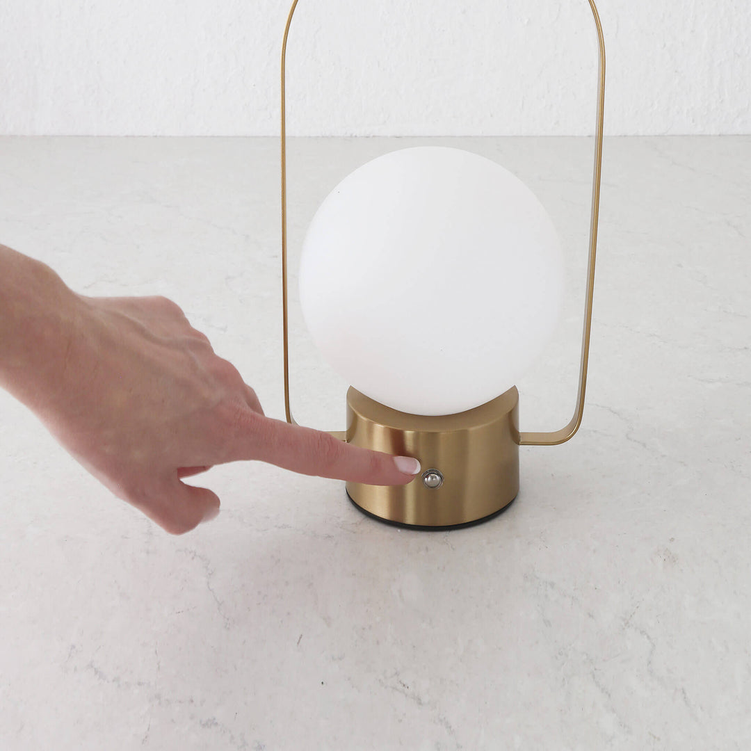 RIBEIRA BRAVA LED RECHARGEABLE LANTERN WITH HANDLE  |  26CM  |  ANTIQUE BRASS