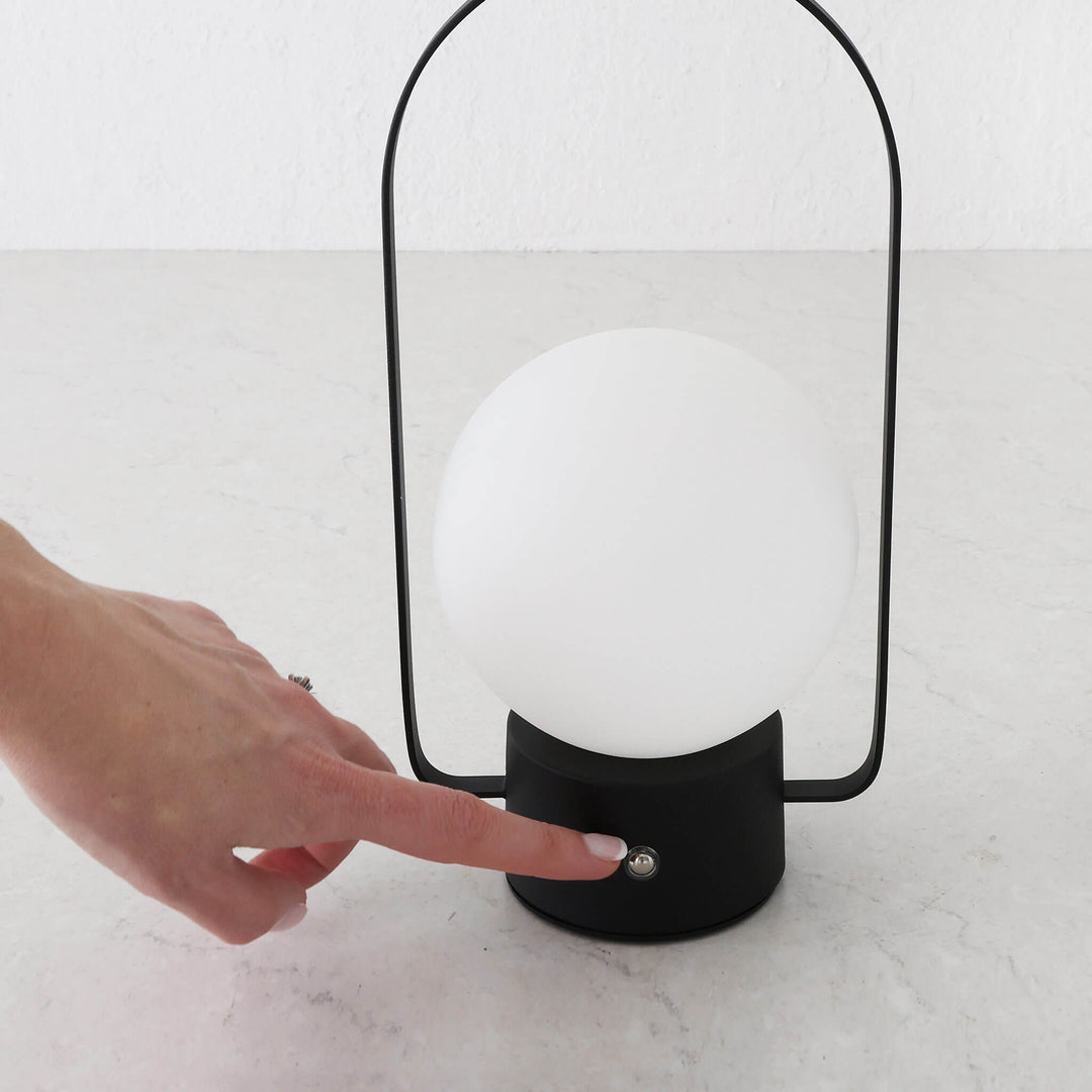 RIBEIRA BRAVA LED RECHARGEABLE LANTERN WITH HANDLE  |  26CM  |  MATTE BLACK