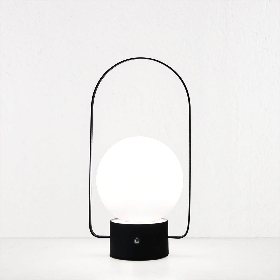 RIBEIRA BRAVA LED RECHARGEABLE LANTERN WITH HANDLE  |  26CM  |  MATTE BLACK