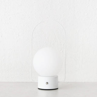 RIBEIRA BRAVA LED RECHARGEABLE LANTERN WITH HANDLE  |  26CM  |  WHITE