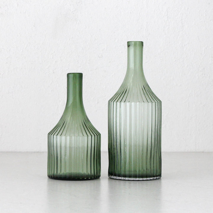 RIDGED BOTTLE GLASS VASE BUNDLE X2 | MEDIUM + LARGE | OLIVE GREEN