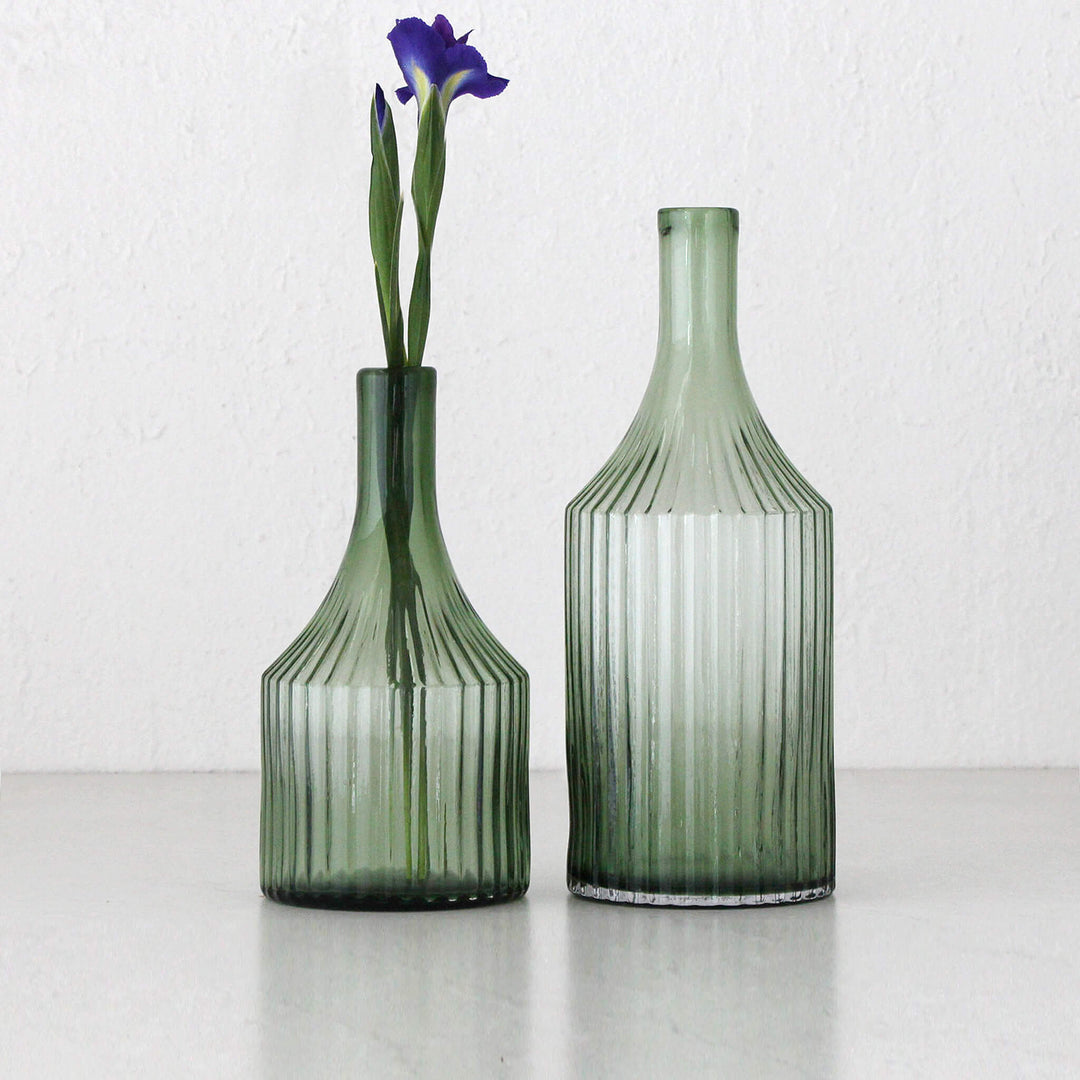 RIDGED BOTTLE GLASS VASE BUNDLE X2 | MEDIUM + LARGE | OLIVE GREEN