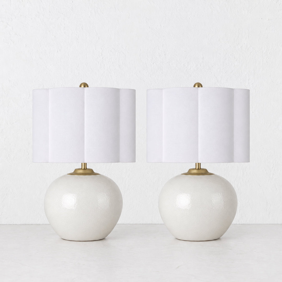 RIVABELLA TABLE LAMP  |  54CM  |  WHITE CERAMIC