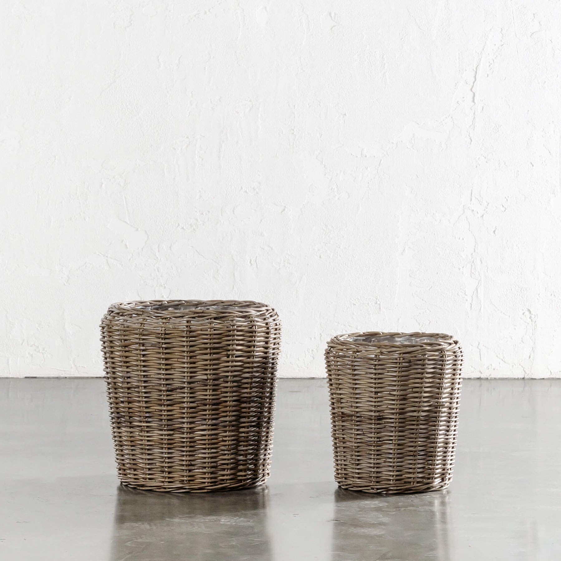 RIVIERE RATTAN ROUND POT WITH PLASTIC INNER LINER BUNDLE X2 | LARGE ...