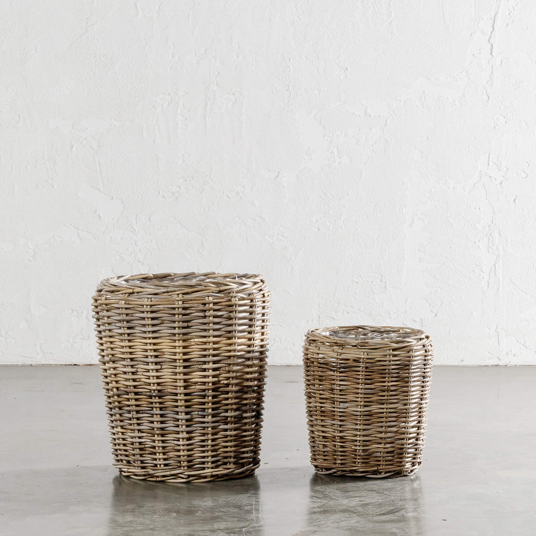 RIVIERE RATTAN POT WITH PLASTIC INNER TUB BUNDLE X2  |  MEDIUM + X-LARGE