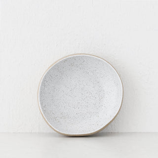 ROBERT GORDON  |  MEDIUM 20CM SERVING BOWL  |  GARDEN TO TABLE  |  NATURAL STONEWARE