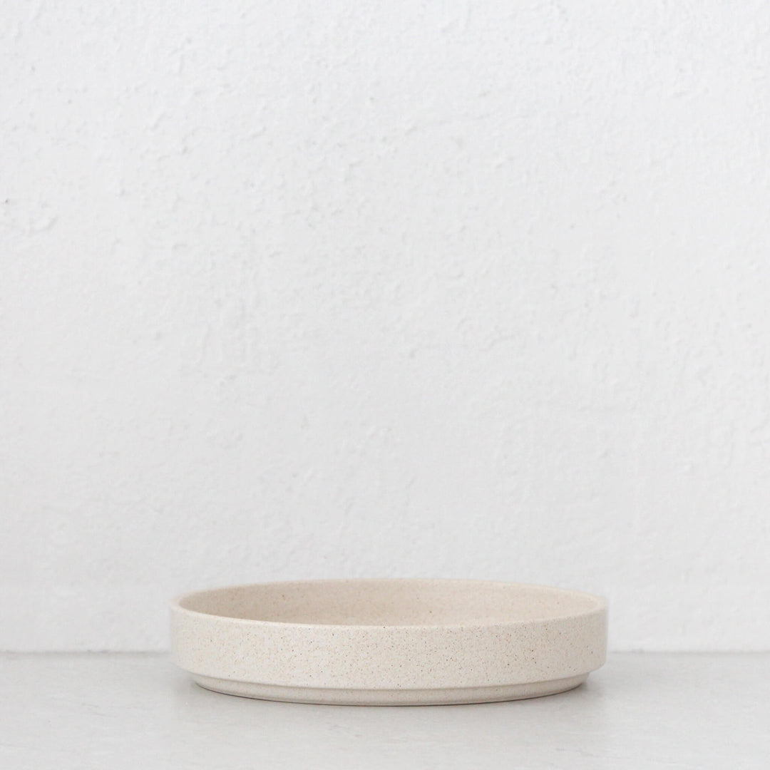 ROBERT GORDON  |  PLATFORM BOWL |  SAND  |  22CM