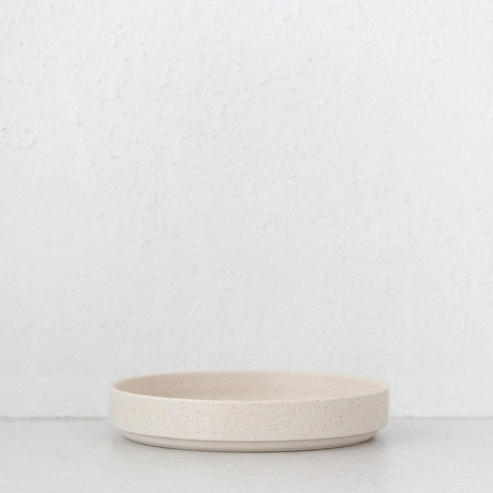 ROBERT GORDON  |  PLATFORM BOWL |  SAND  |  22CM