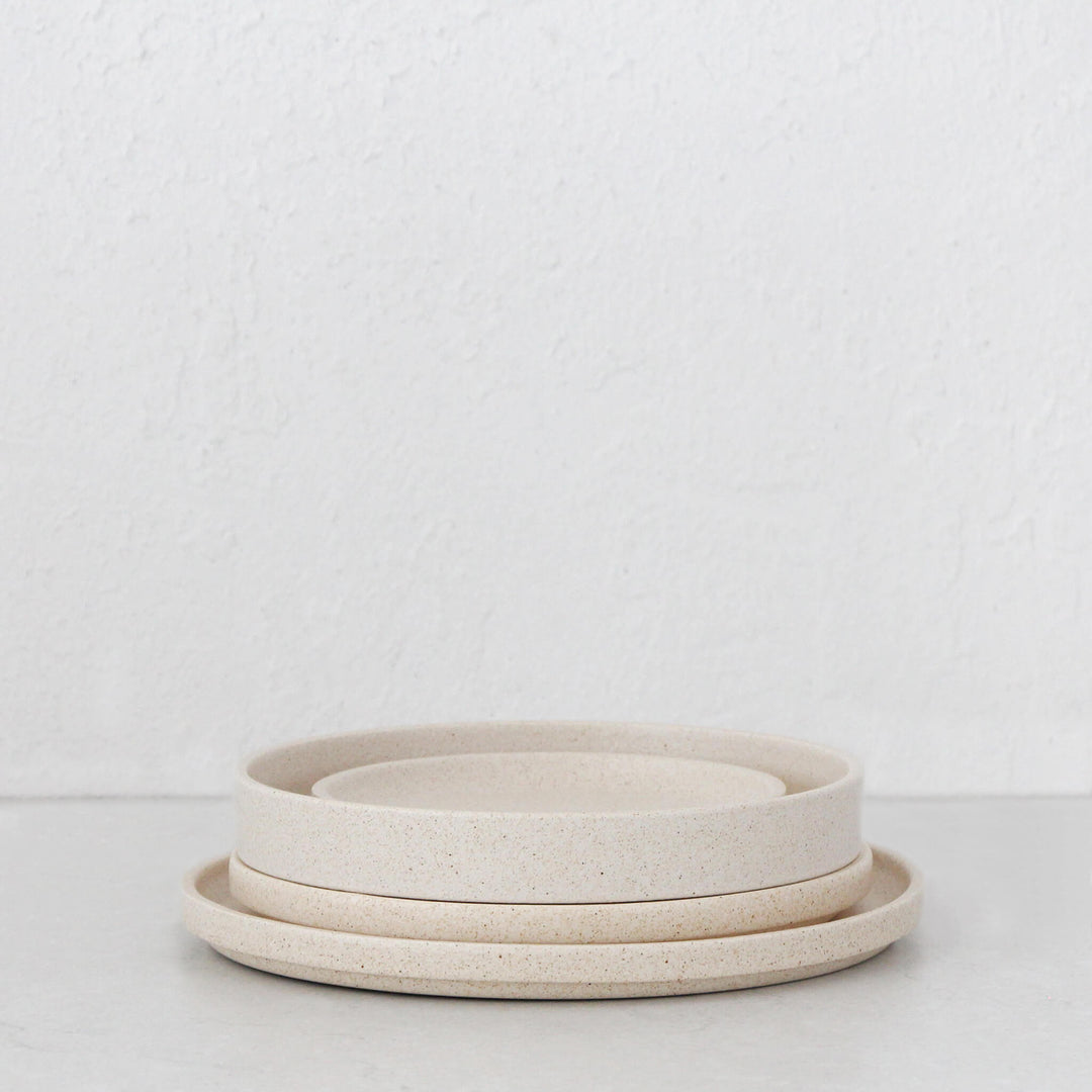 ROBERT GORDON | PLATFORM DINNER SET | SAND