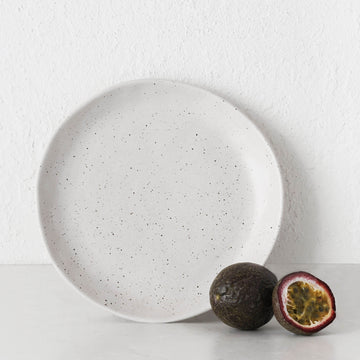 ROBERT GORDON EARTH  |  DINNER PLATE  |  27.5CM  |  NATURAL