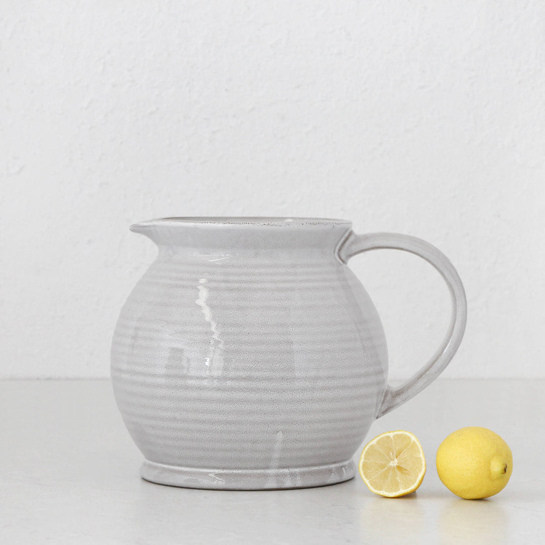 ROBERT GORDON JUG ROUND | SNOW HEIRLOOM COLLECTION