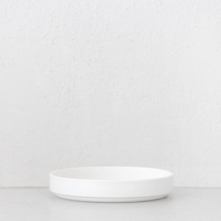 LBD EXCLUSIVE  |  ROBERT GORDON | PLATFORM DINNER BOWL | WHITE