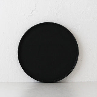 CERAMIC RIBBED BUNDLE X2 | FOOTED STAND + ROUND PLATTER | MATTE BLACK