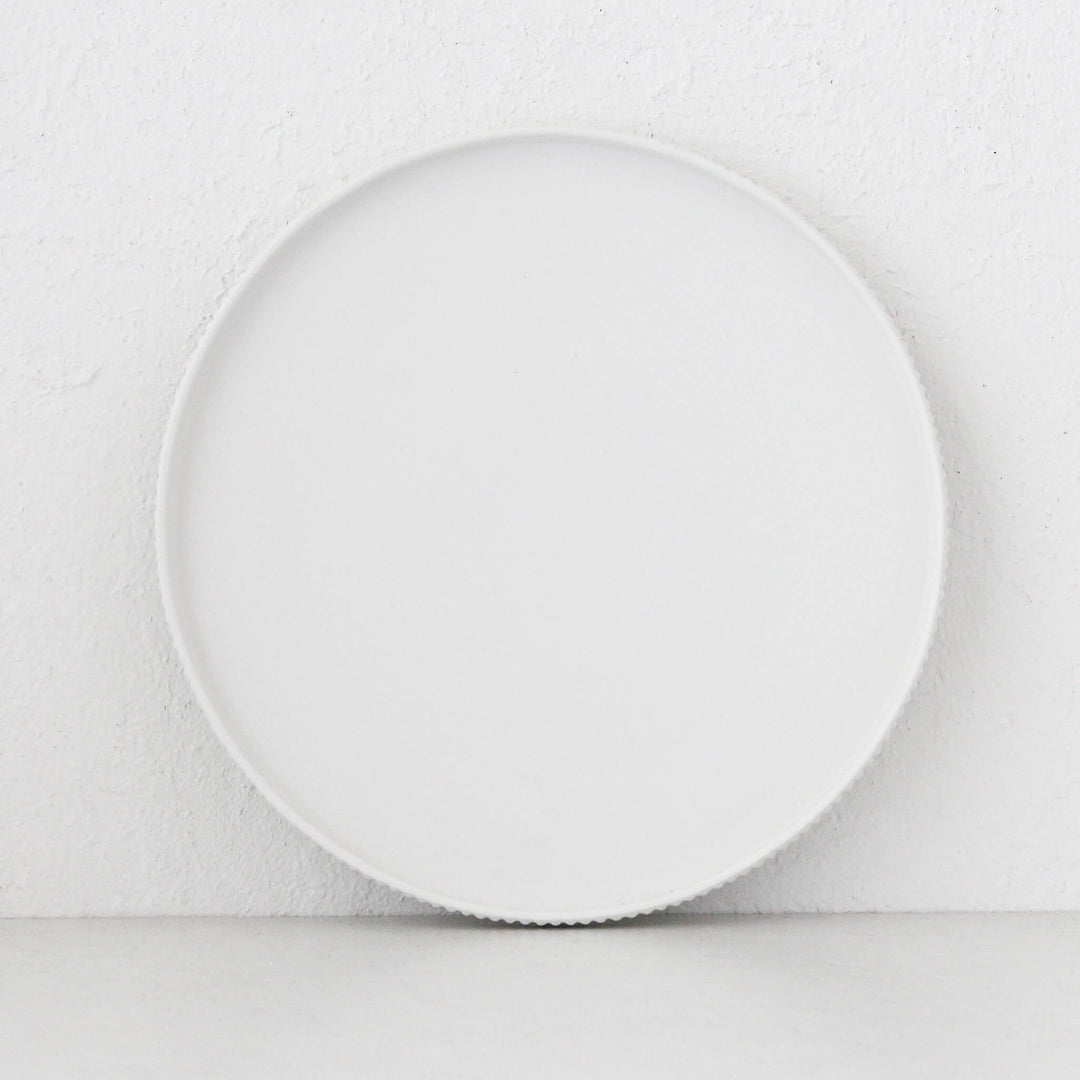 White Rounded Color Matte CERAMIC RIBBED ROUND PLATTER | MATTE WHITE – Living By Design