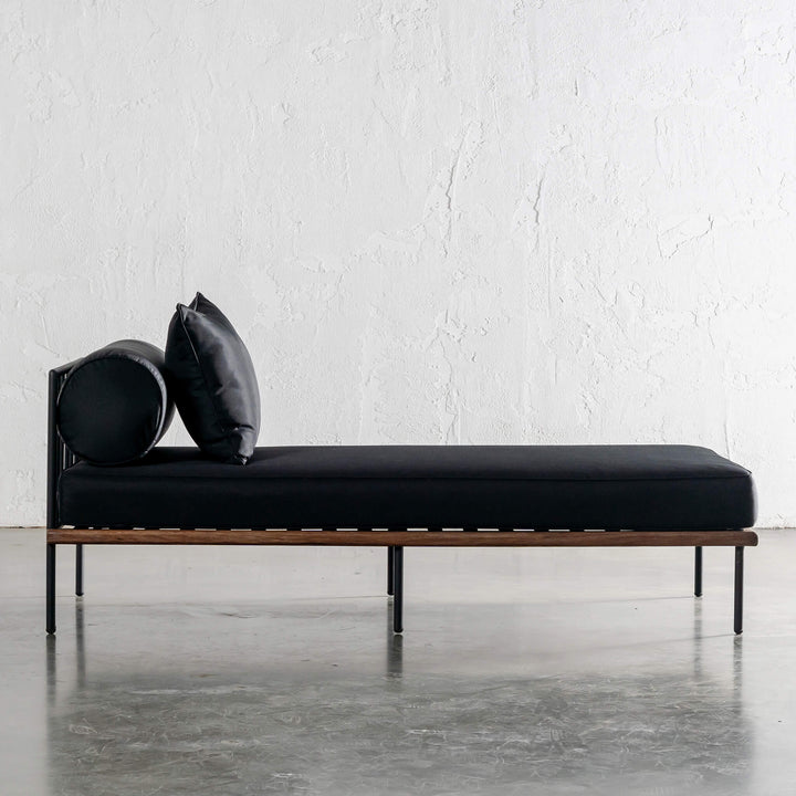 SAN ANDREAS OUTDOOR DAYBED  |  BLACK NOIR + TEAK