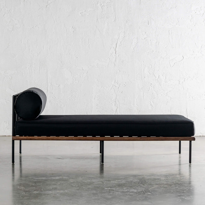 SAN ANDREAS OUTDOOR DAYBED  |  BLACK NOIR + TEAK