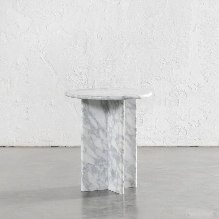 RAVENNA SIDE TABLE  |  CARRARA WHITE MARBLE  |  D40CM