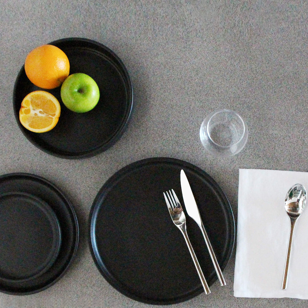 LBD EXCLUSIVE  |  ROBERT GORDON  |  PLATFORM DINNER SET  |  BLACK