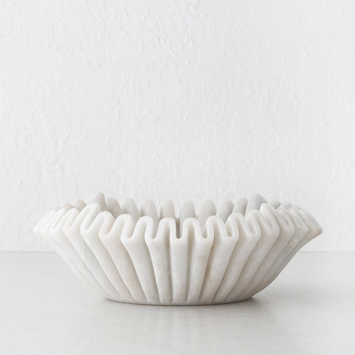 RUFFLE BOWL  |  30CM  |  WHITE MARBLE
