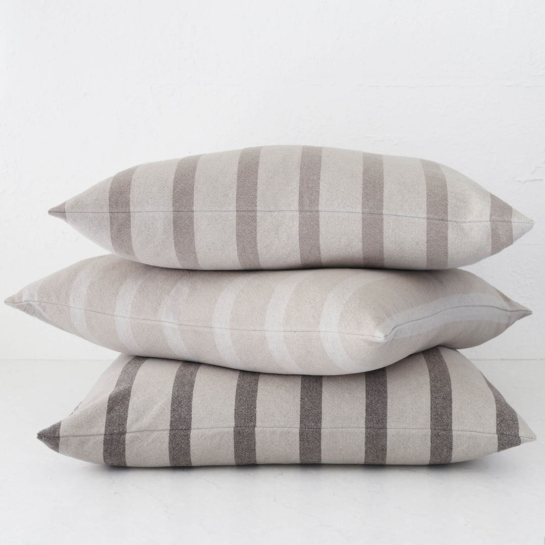 SAINTE MAXIME STRIPE CUSHION COLLECTION NARROW STRIPE STACK