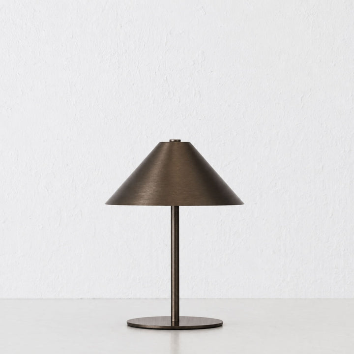 SAN CARLO LED RECHARGEABLE INDOOR/OUTDOOR LAMP  |  21CM  |  DARK BRASS