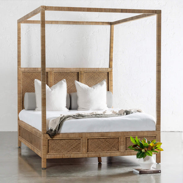 SAN AUGUSTINE RATTAN HERRING WEAVE  |  4 POSTER BED  |  NATURAL RATTAN