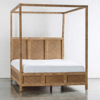 SAN AUGUSTINE RATTAN HERRING WEAVE  |  4 POSTER BED  |  NATURAL RATTAN