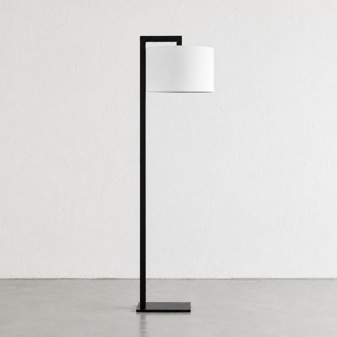 SANTANA FLOOR LAMP  |  175CM  | DARK BRASS + WHITE LINEN