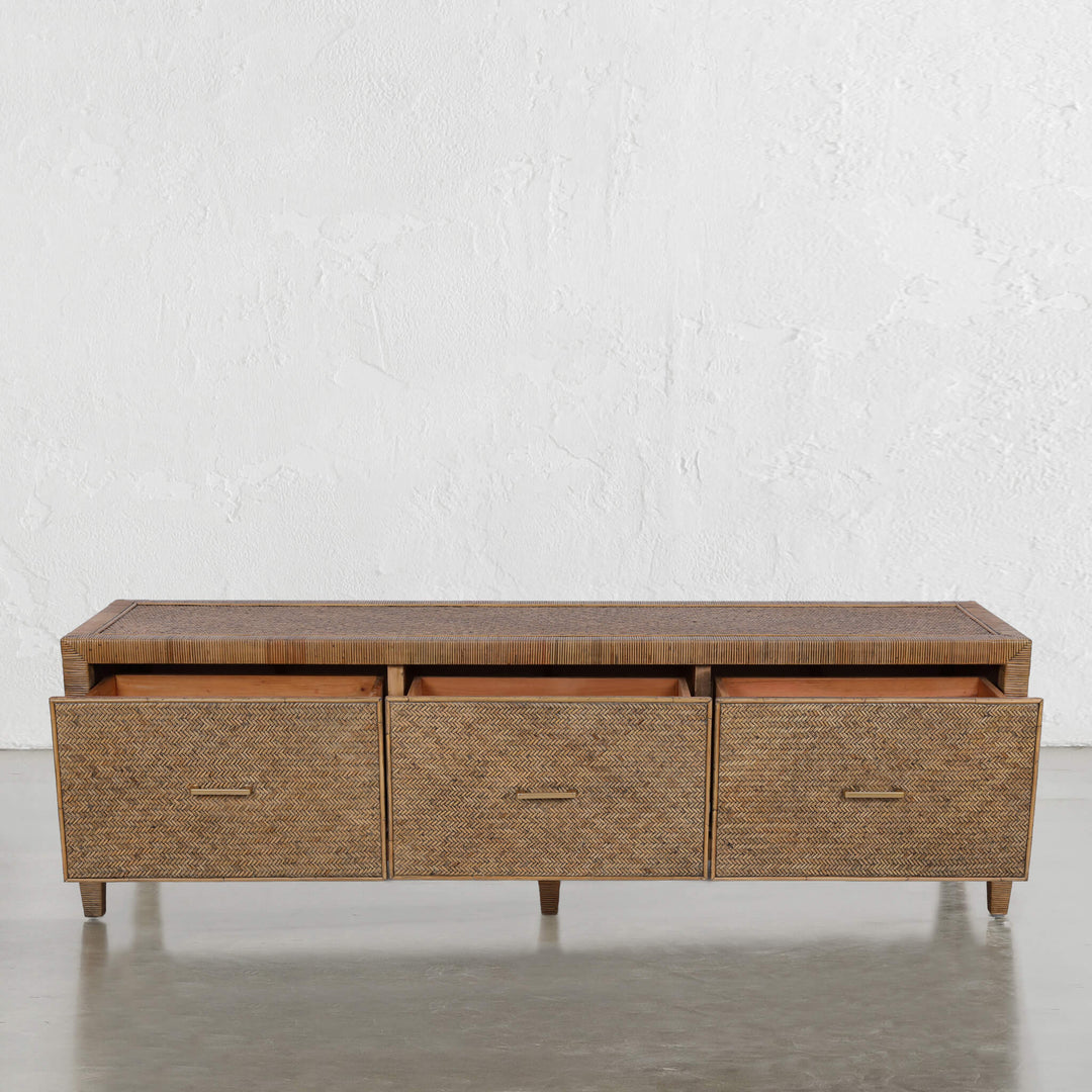 SAN AUGUSTINE RATTAN HERRING WEAVE  |  ENTERTAINMENT UNIT  |  NATURAL RATTAN
