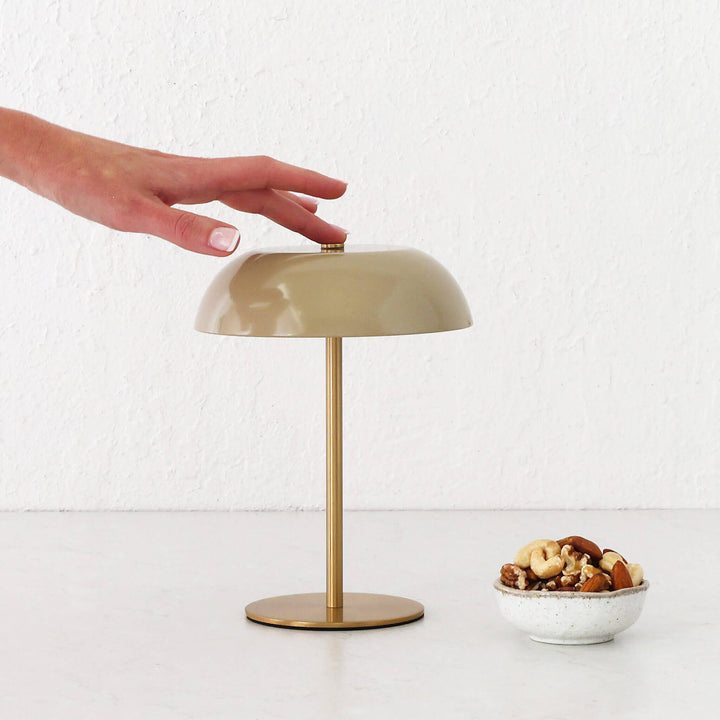 SAO MARTINHO DOME LED RECHARGEABLE LAMP  |  21CM  |  TAUPE + ANTIQUE BRASS