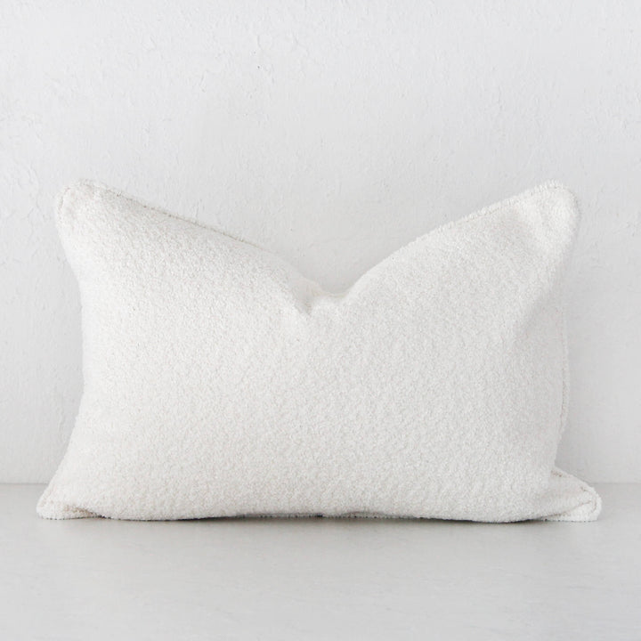 SEVILLA CUSHION BUNDLE X2  |  40 X 60 + 50 X 50  |  TERRACE WHITE BOUCLE