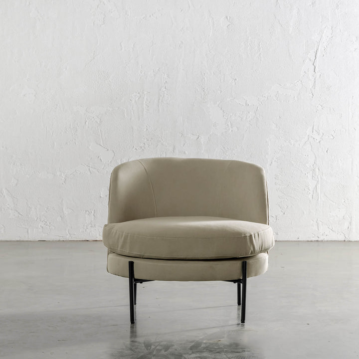 SEVILLA MODERNA TUB CHAIR   |  STOWE SAND