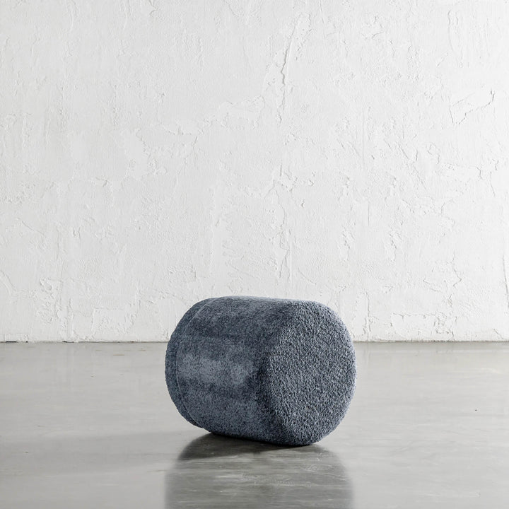 SEVILLA ORGANIC ROUND OTTOMAN  |  REEF NAVY BOUCLE