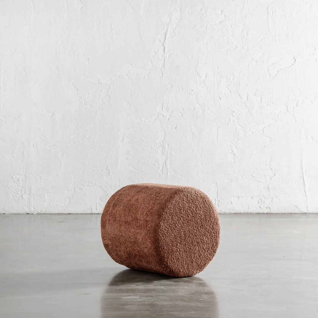 SEVILLA ORGANIC ROUND OTTOMAN  |  CARMEN RUST