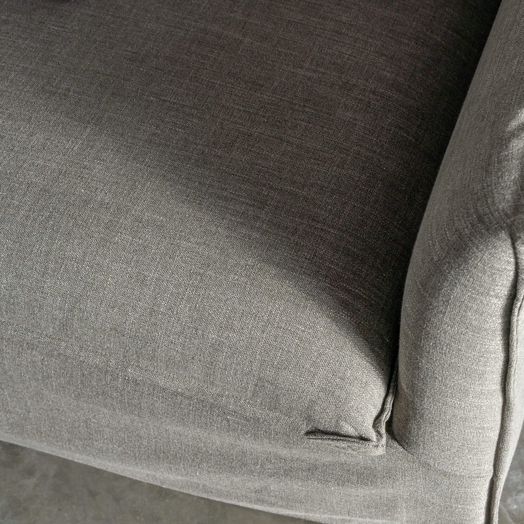 SEVILLA SLIP COVER ARMCHAIR  |  OAKMOSS GREEN