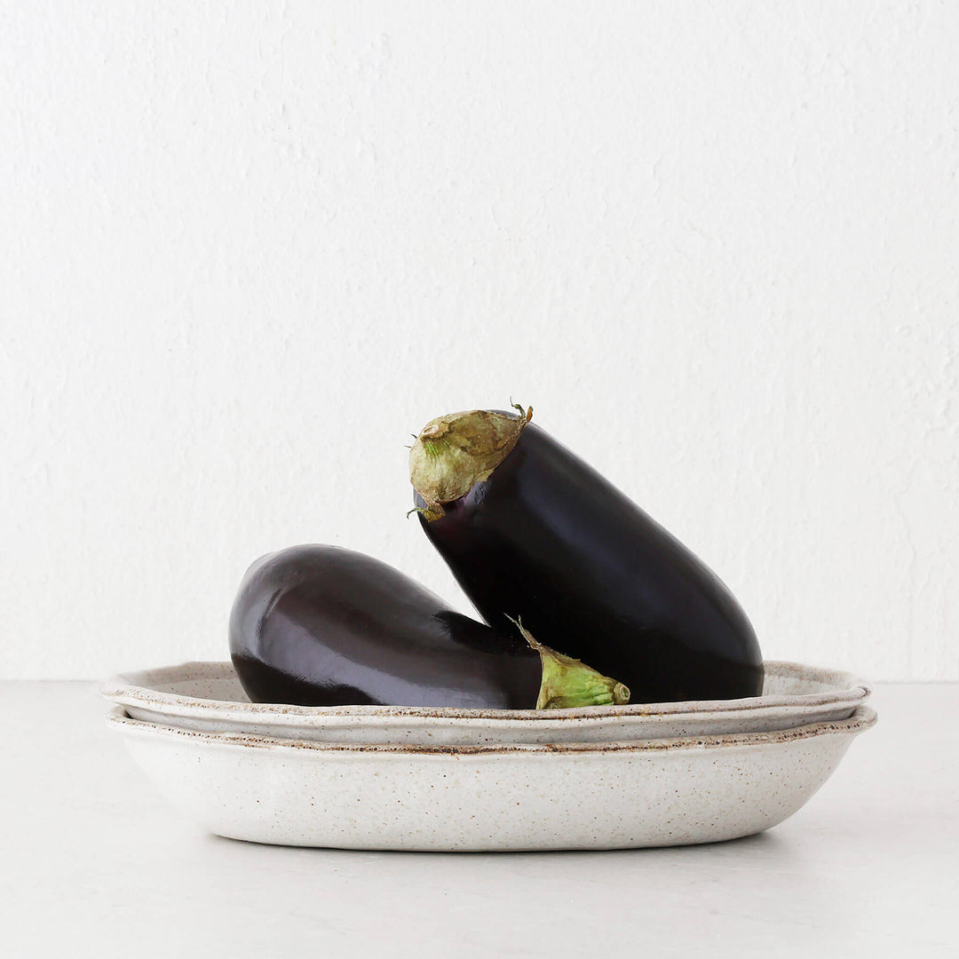 SHIROKARATSU CERAMIC LARGE SERVING DISH  |  NATURAL GLAZE  |  29CM