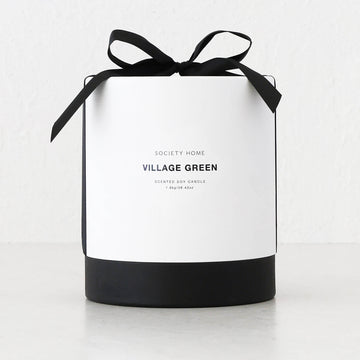 SOCIETY HOME  |  SCENTED SOY CANDLE  |  1.6KG  |  VILLAGE GREEN