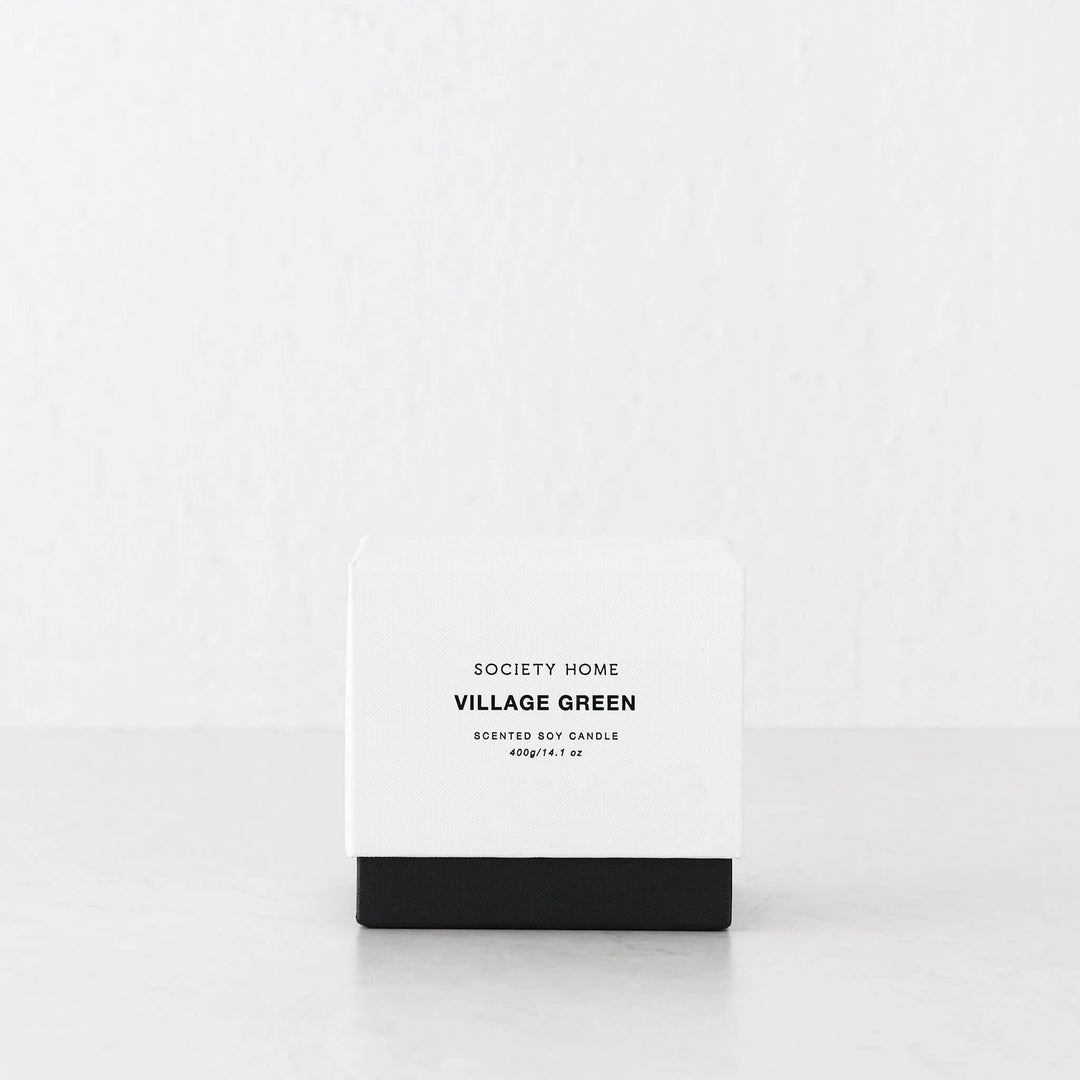 SOCIETY HOME  |  SCENTED SOY CANDLE  |  400G   |  VILLAGE GREEN