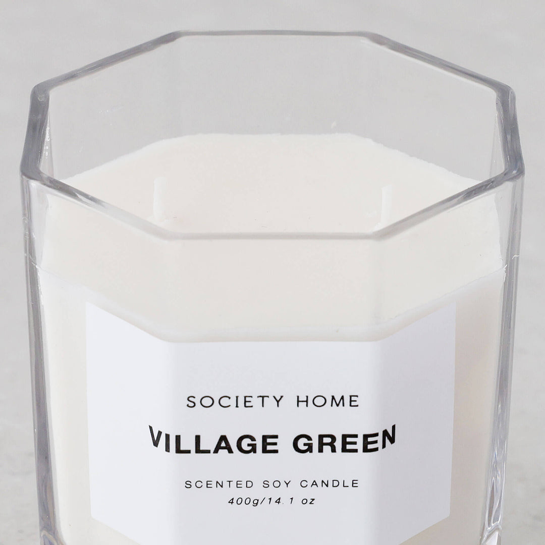 SOCIETY HOME  |  SCENTED SOY CANDLE  |  400G   |  VILLAGE GREEN