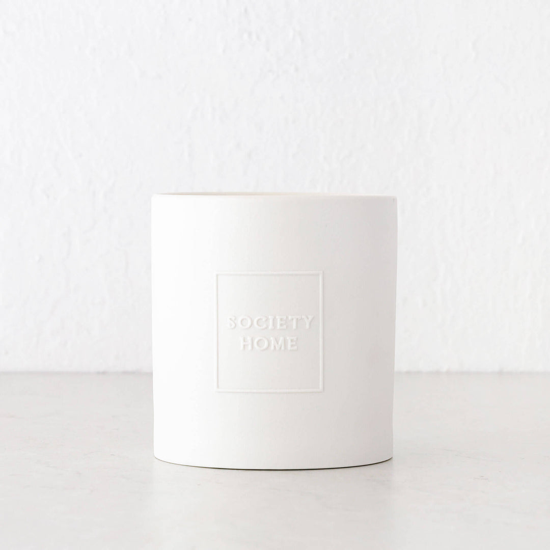 SOCIETY HOME  |  SCENTED SOY CANDLE  |  1.6KG 