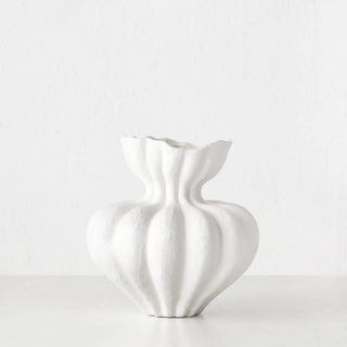 LIVING BY DESIGN EXCLUSIVE  |  SOLTZE CERAMIC VASE | LARGE  |  NATURAL WHITE CERAMIC