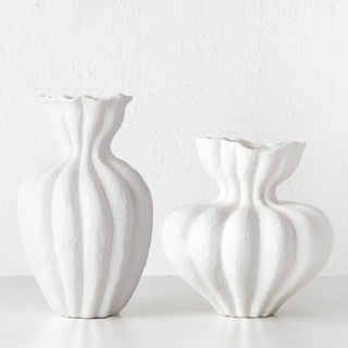LIVING BY DESIGN EXCLUSIVE  |  SOLTZE CERAMIC VASE BUNDLE X2  |  M + L  |  NATURAL WHITE CERAMIC