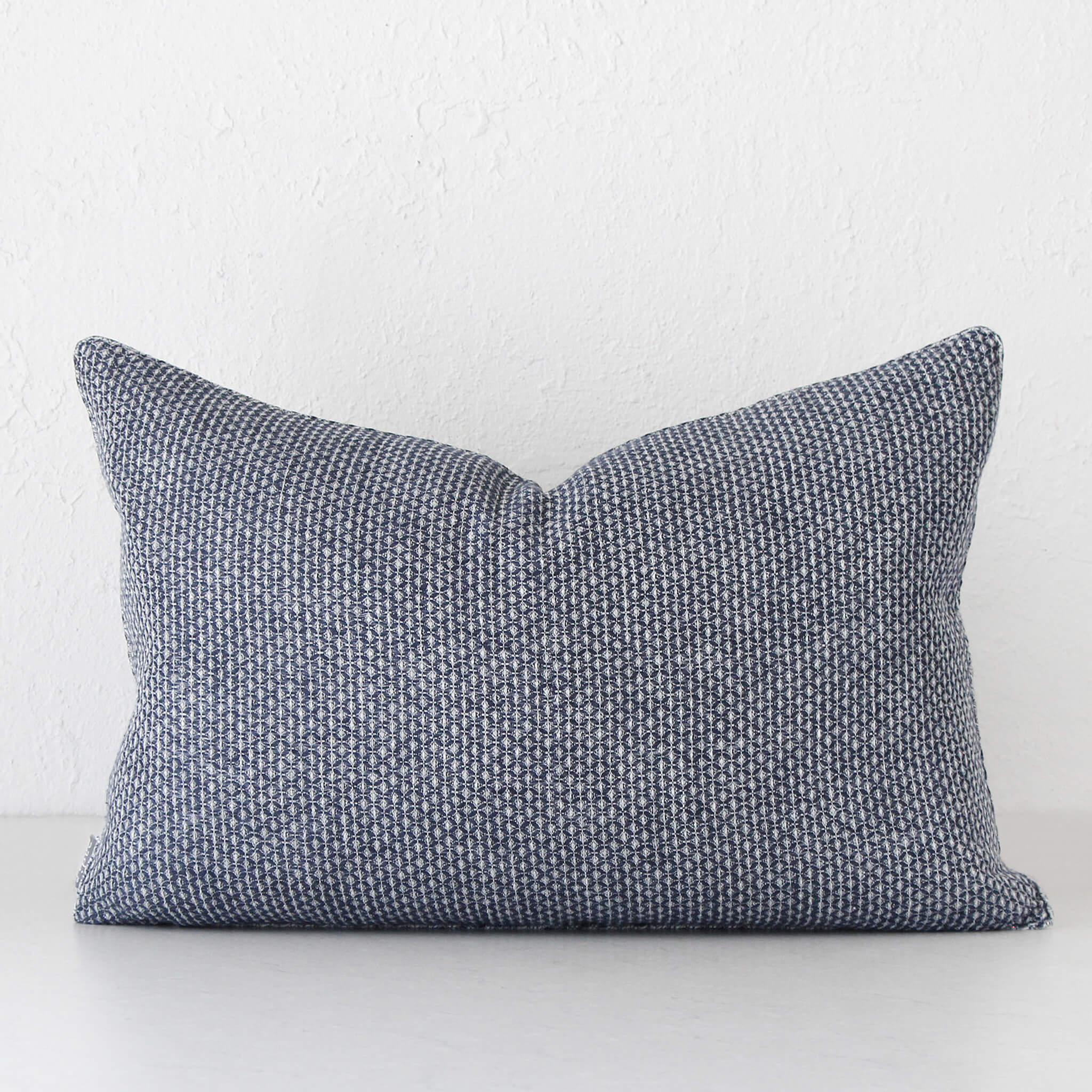 SORRENTO LINEN CUSHION | 40 X 60 | REVERSIBLE NAVY + WHITE – Living By ...