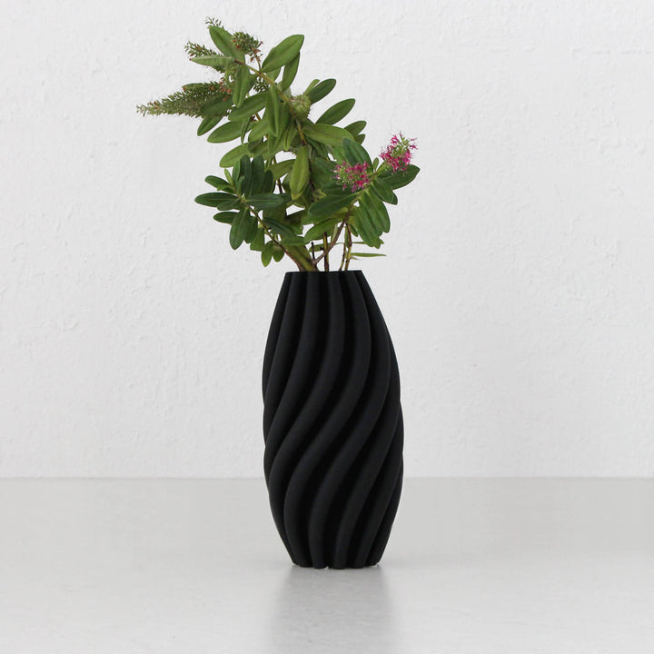 STELLA VASE 29CM | MATTE BLACK | STYLED