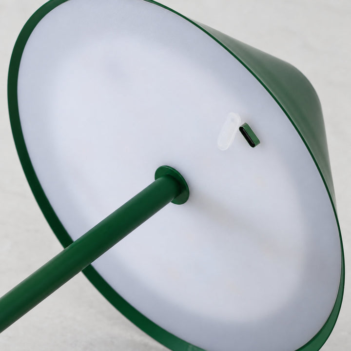 SAN CARLO LED RECHARGEABLE INDOOR/OUTDOOR LAMP  |  21CM  |  GREEN