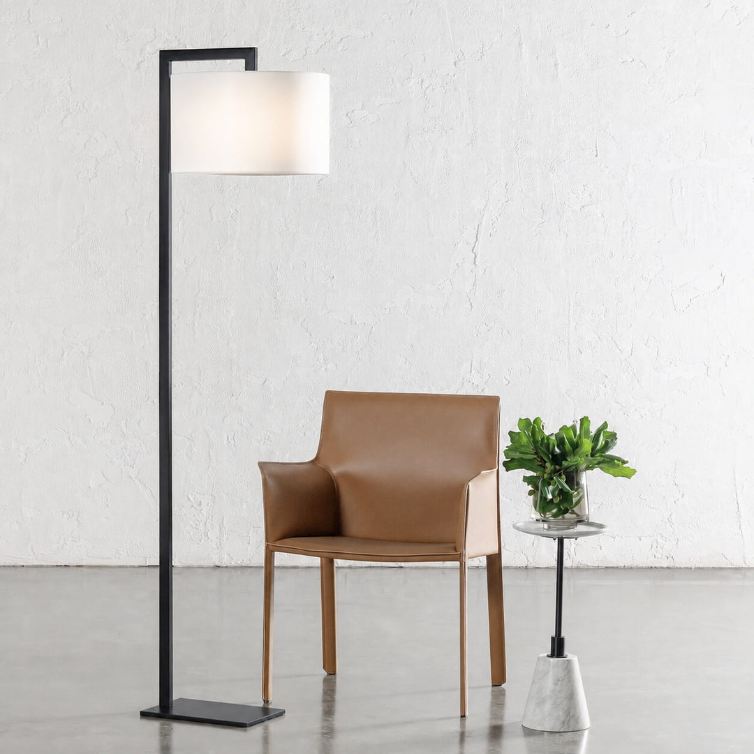 SANTANA FLOOR LAMP  |  175CM  | BLACK METAL + WHITE LINEN