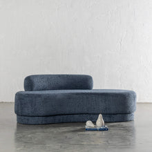 SEVILLA CURVE DAYBED  |  REEF NAVY BOUCLE